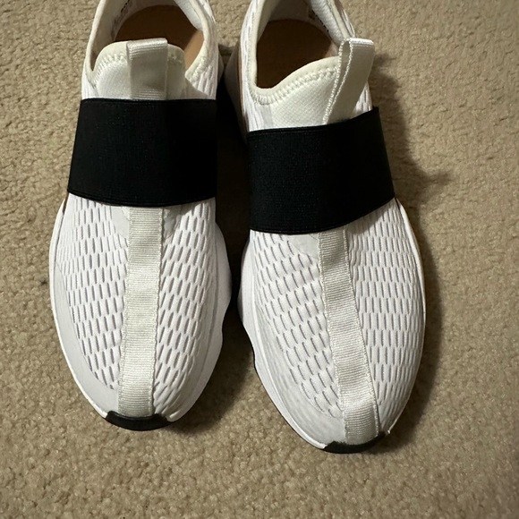 Sorel Women's Kinetic Impact II Strap Shoes - Picture 5 of 6